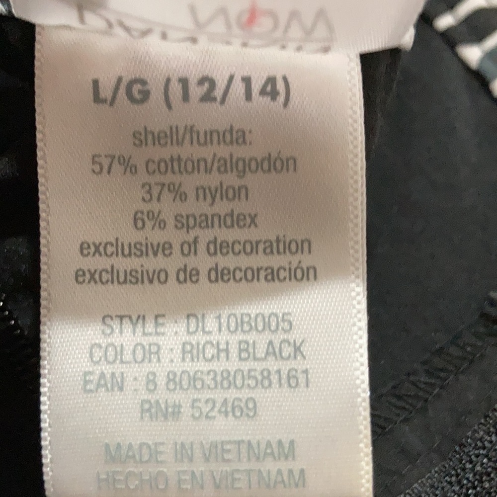 Comfy Danskin black lounge calf length pants - Picture 6 of 6